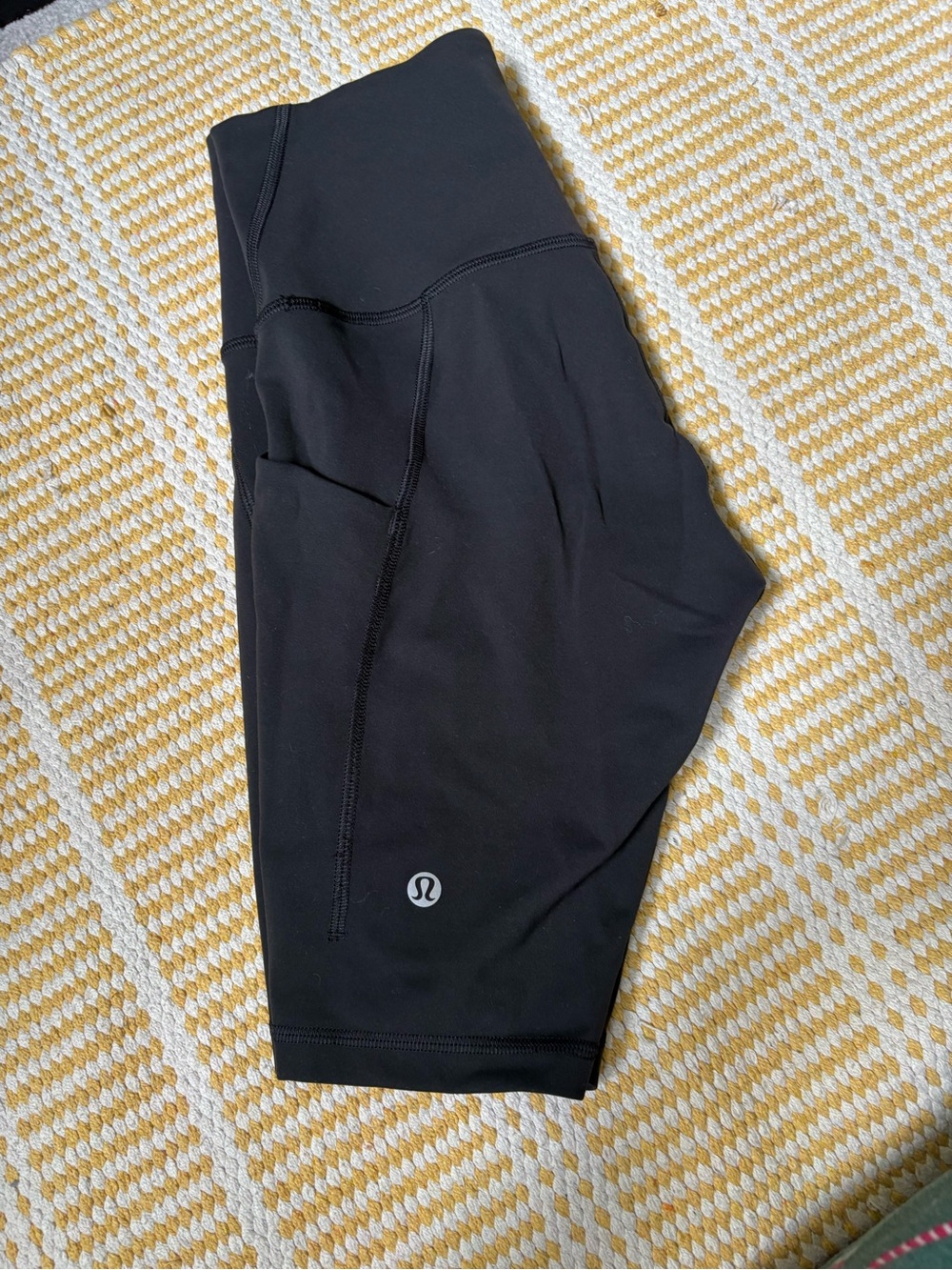 lululemon athletica Black Mid-Rise Bike Shorts with Side Pocket